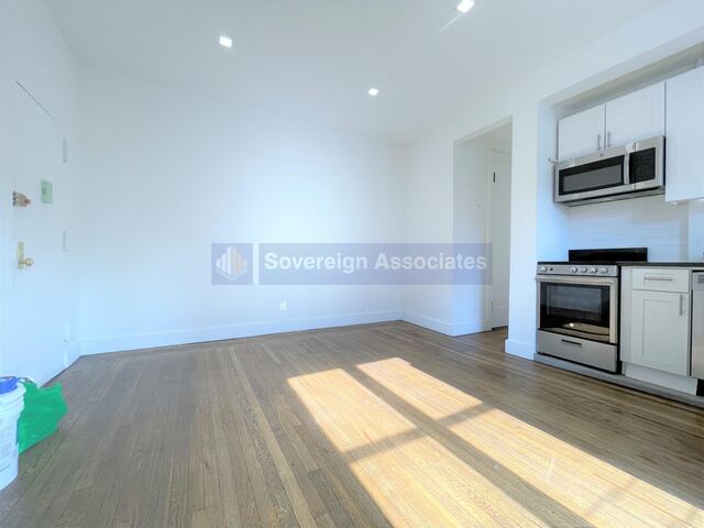 1-Bedroom at 45 Tiemann Place