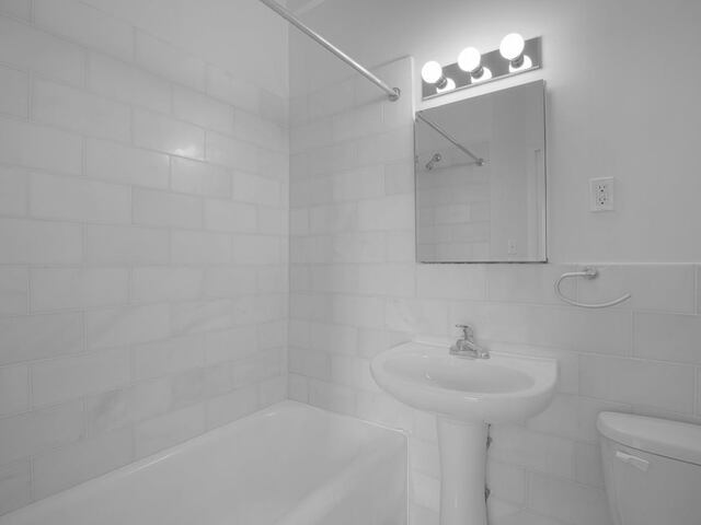 1-Bedroom at South Pierre (aka 160 West 71st)