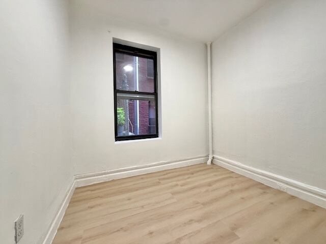 4-Bedroom at 3405 Broadway
