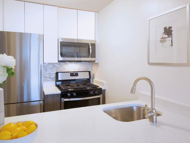 Studio at The Murray Hill Marquis