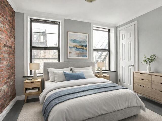 1-Bedroom at 521 East 5th Street