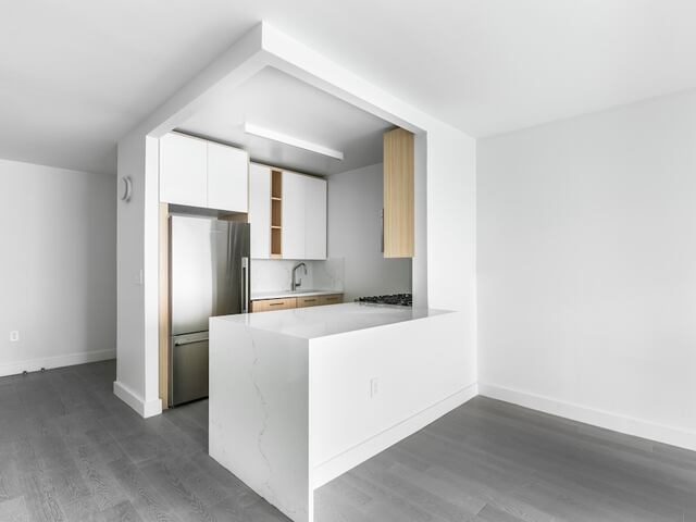 Studio at 101 West End Avenue