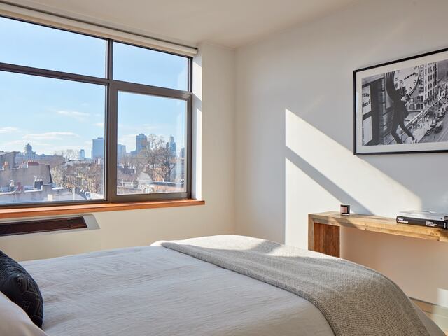 2-Bedroom at Court House Apartments