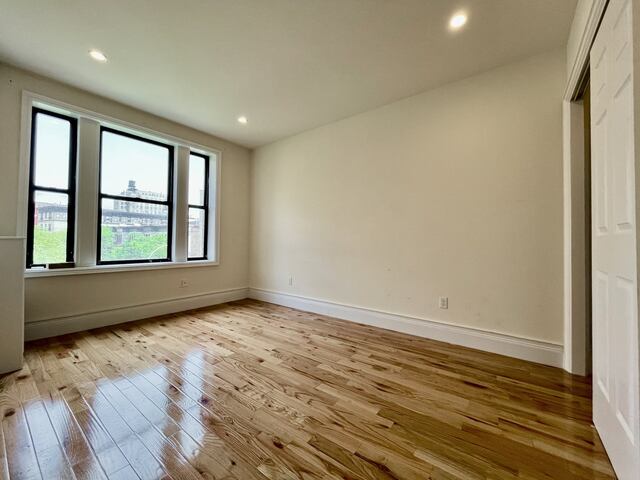 2-Bedroom at 935 Saint Nicholas Avenue