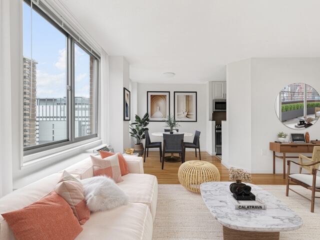4-Bedroom at Kips Bay Court : 500 Second Ave