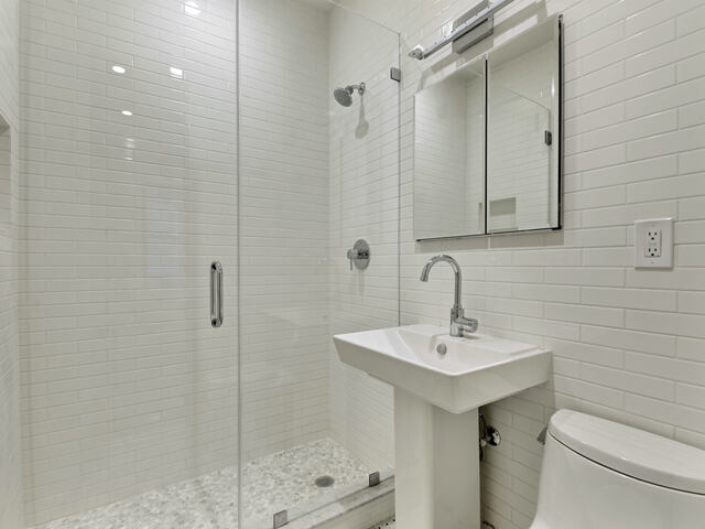 2-Bedroom at 226 East 25th Street