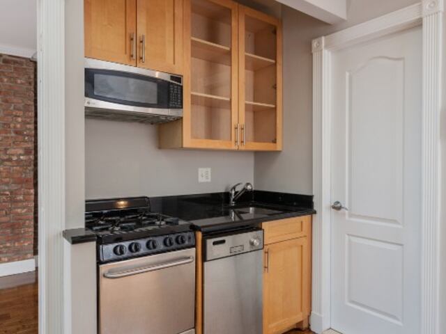 1-Bedroom at 350 West 21st Street