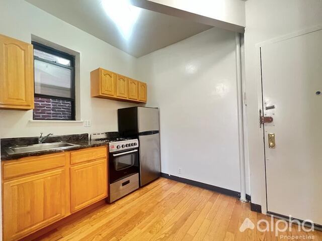 Studio at 628 East 11th Street