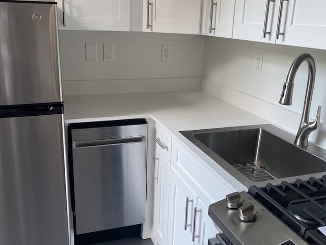 Studio at Kips Bay Court : 490 Second Ave