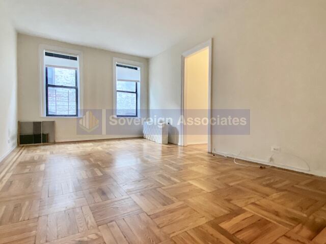 2-Bedroom at 1803 Riverside Drive