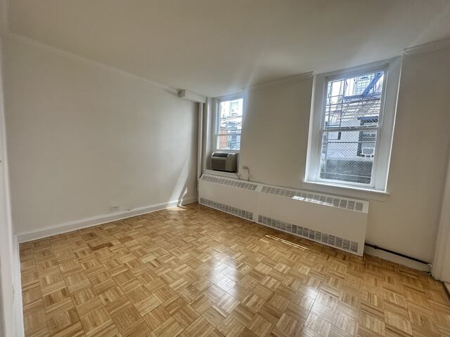 1-Bedroom at Manhattan East: 209 East 66th