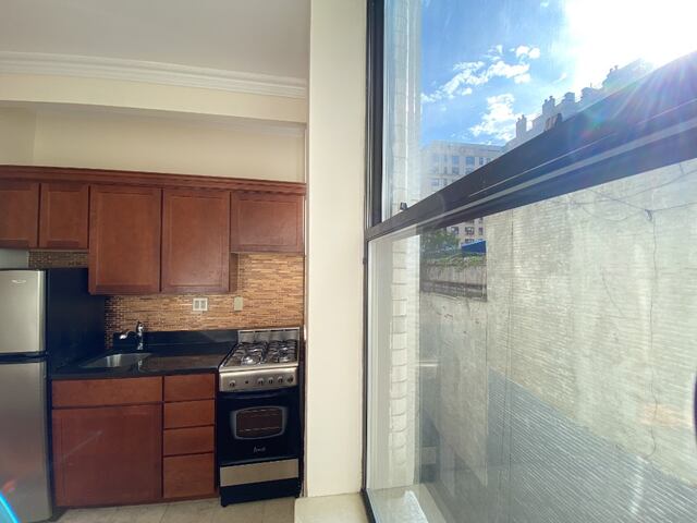 Studio at 304 West 92nd Street