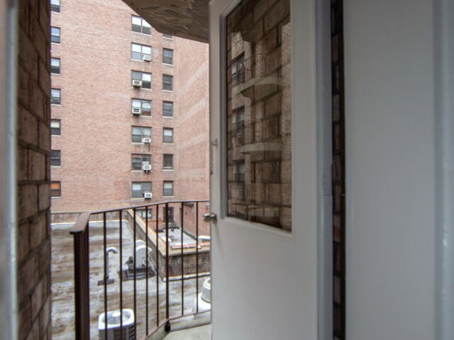 Studio at The Left Bank