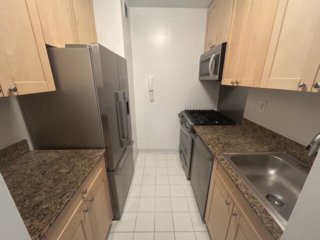 1-Bedroom at The Murray Hill