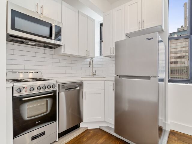 2-Bedroom at 45 Tiemann Place