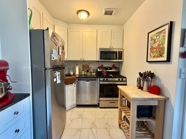 1-Bedroom at 689 Fort Washington Avenue