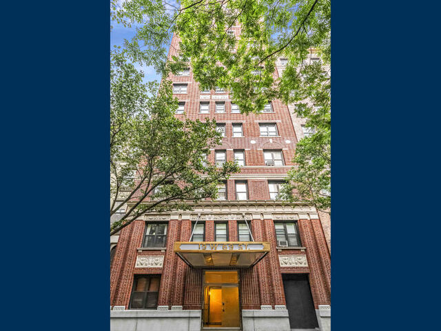 Studio at 19 West 69th Street
