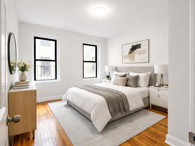 1-Bedroom at 106 Fort Washington Avenue