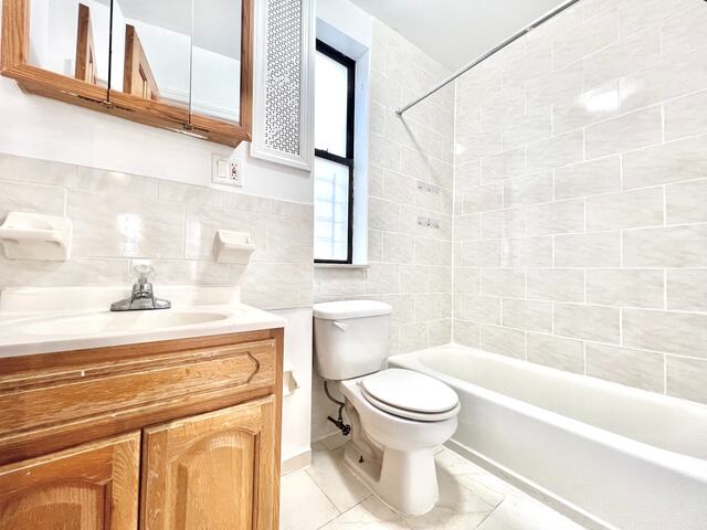 1-Bedroom at 112 Haven Avenue