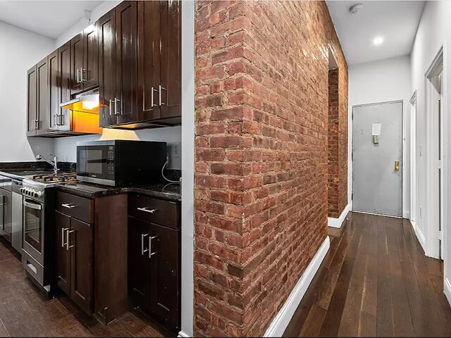 4-Bedroom at 285 St. Nicholas Avenue