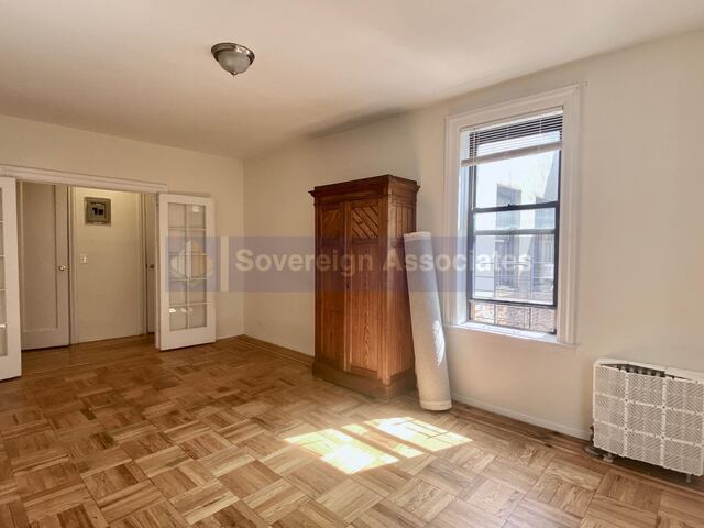 2-Bedroom at 1803 Riverside Drive
