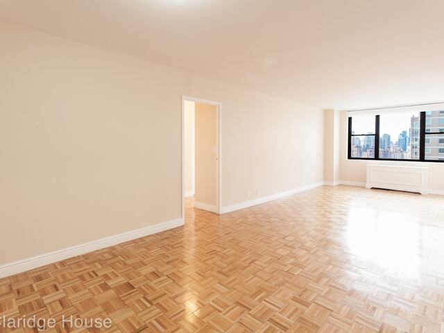 1-Bedroom at Claridge House