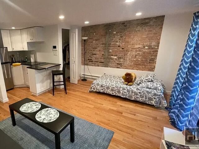 Studio at 413 Pacific Street