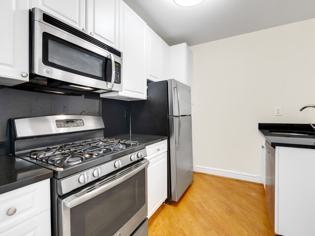 3-Bedroom at 226 East 70th Street