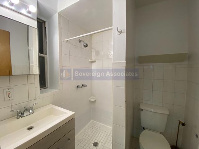 Studio at 527 West 48th Street
