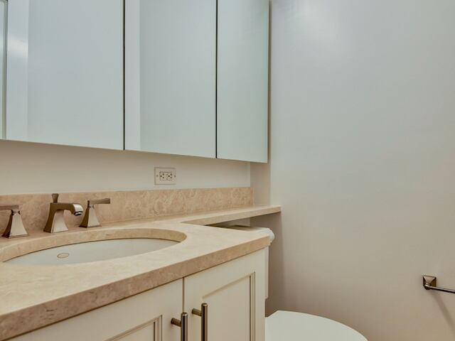 1-Bedroom at One Lincoln Plaza