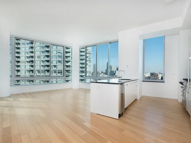 Studio at East Coast @ 45-45 Center Blvd