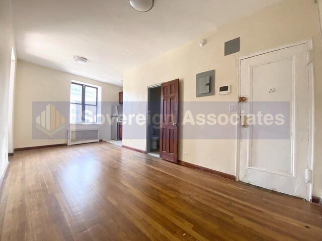 Studio at 235 West 103rd Street
