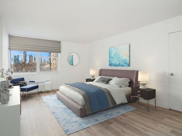 2-Bedroom at Gateway: 345 South End