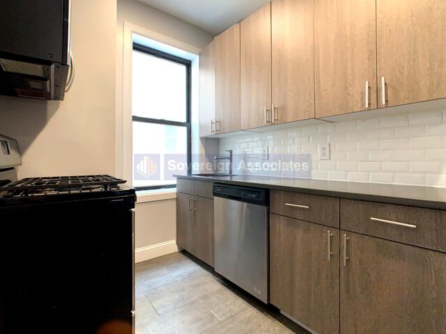 1-Bedroom at 184 Nagle Avenue