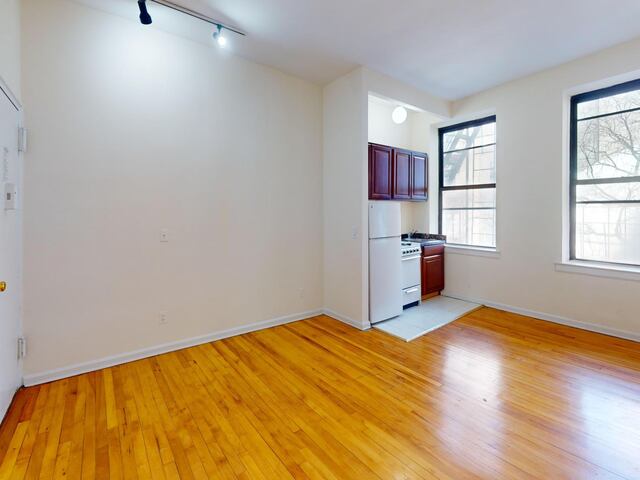 1-Bedroom at 434 East 89th Street