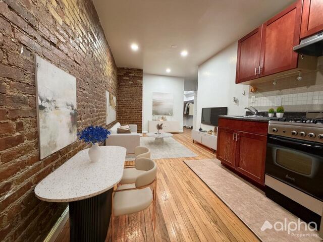 2-Bedroom at 332 East 95th Street