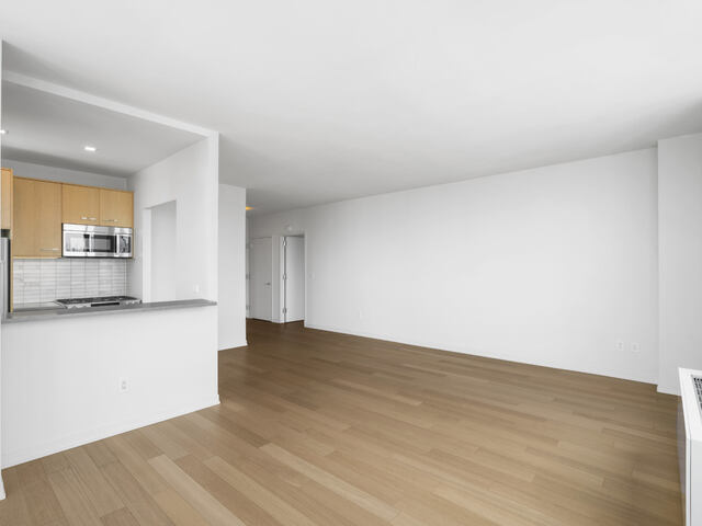 2-Bedroom at 1 Columbus Place