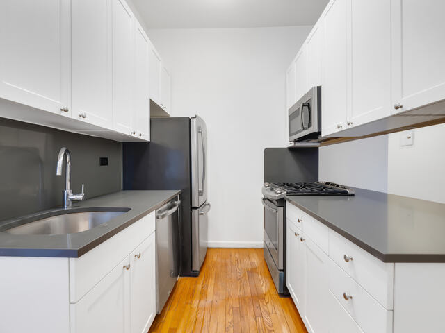 1-Bedroom at 121 Madison Avenue