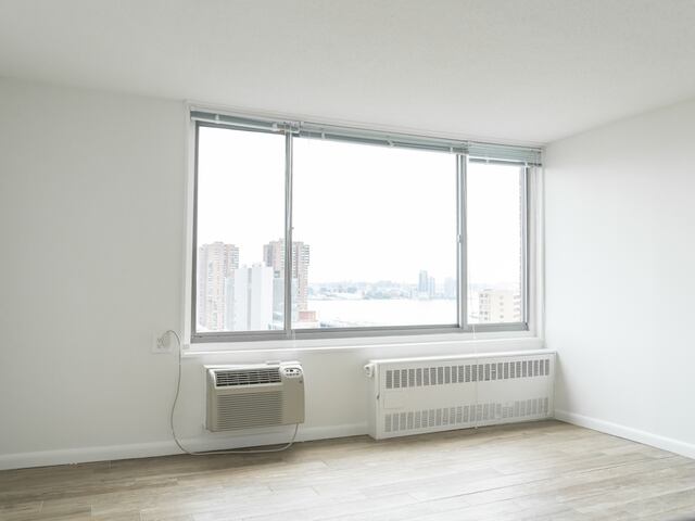 1-Bedroom at Kips Bay Court : 480 Second Ave