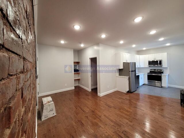 3-Bedroom at 141 Nagle Avenue