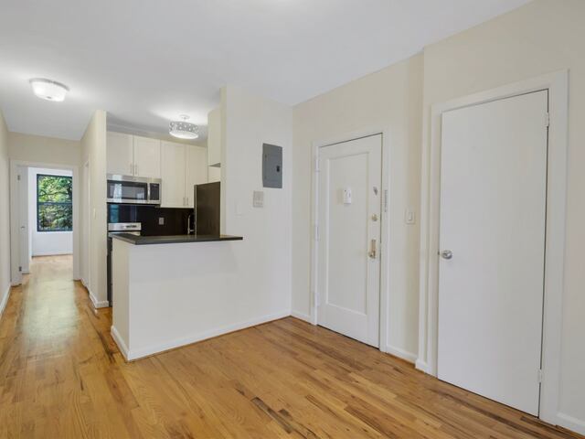 2-Bedroom at 1167 Second Avenue