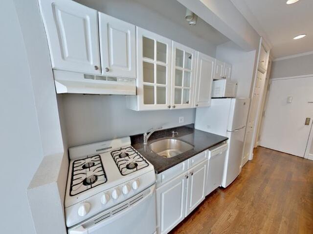 3-Bedroom at 336 East 18th Street