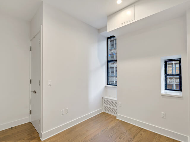 2-Bedroom at 121 Madison Avenue