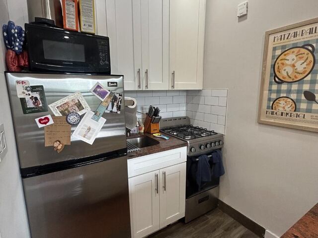 Studio at 293 Central Park West