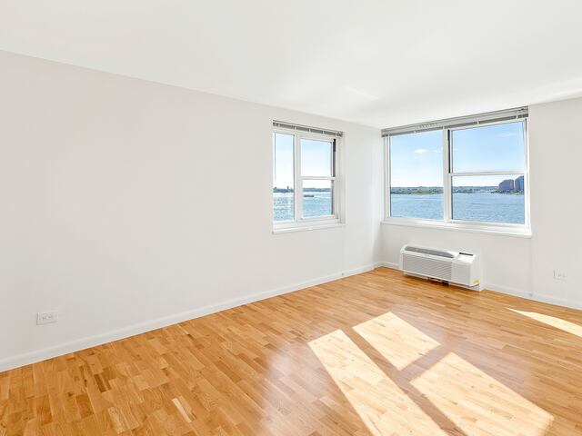 3-Bedroom at Gateway: 375 South End