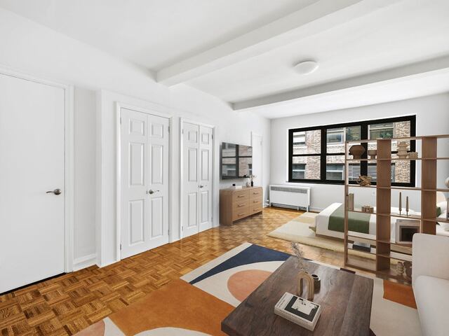 Studio at The Beaux Arts: 307 East 44th