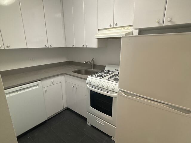 Studio at Ambassador East