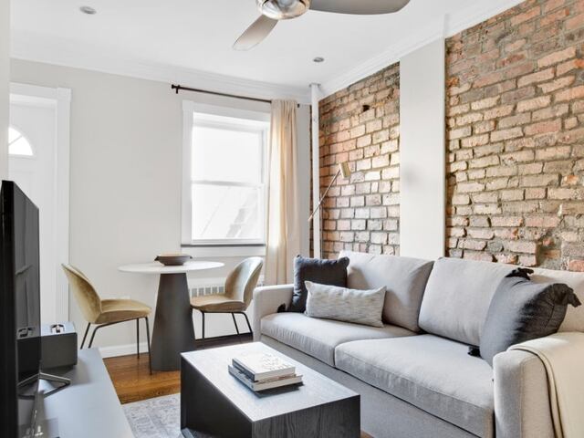 1-Bedroom at 229 First Avenue