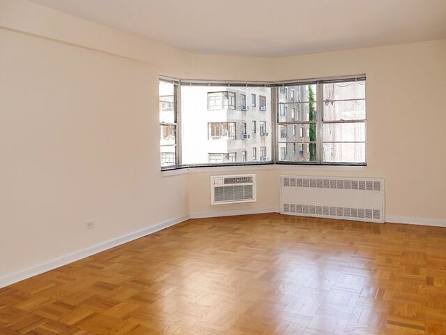 1-Bedroom at 40 East 89th Street