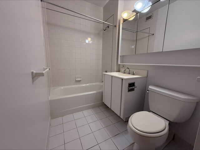 1-Bedroom at SOHO Court